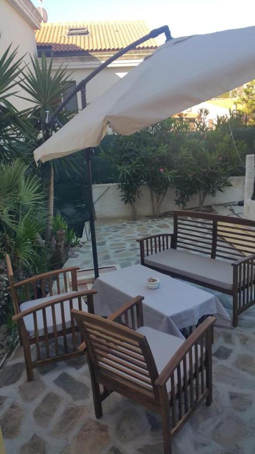 Casa Antares Apartment สตินติโน ภายนอก รูปภาพ